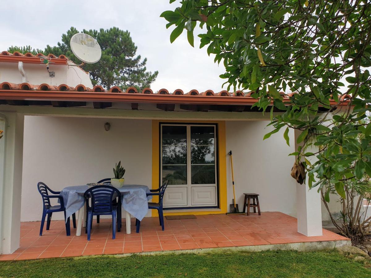 Sondela Self Catering Villa Sao Martinho do Porto Luaran gambar