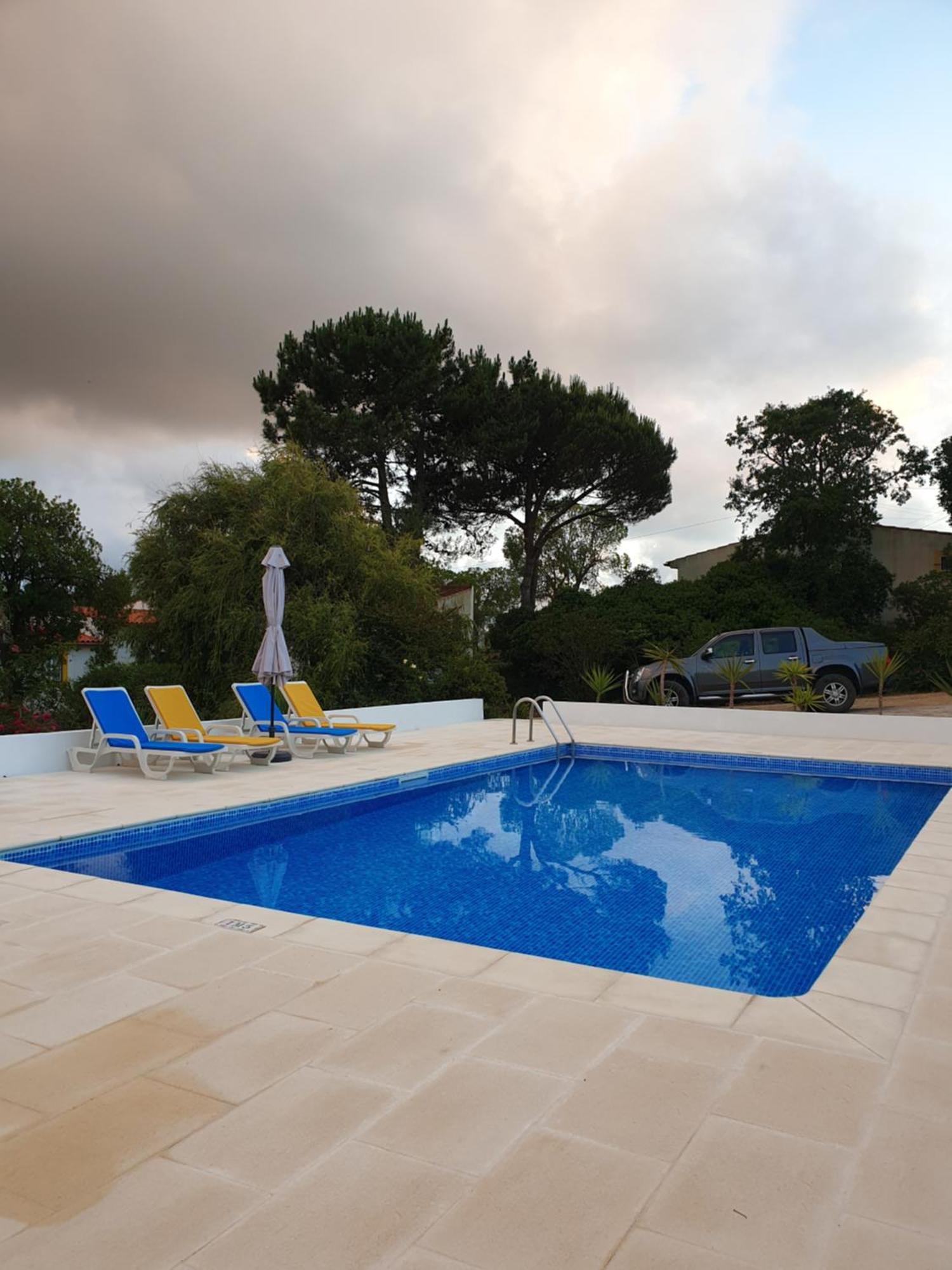 Sondela Self Catering Villa Sao Martinho do Porto Luaran gambar
