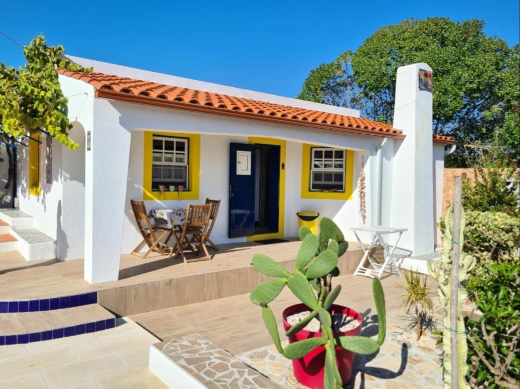 Sondela Self Catering Villa Sao Martinho do Porto Luaran gambar